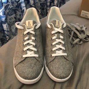 ED ELLEN DEGENERES CHAPALA SNEAKER
